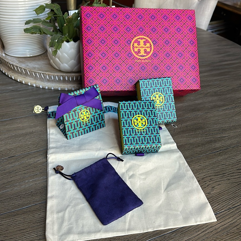 Tory Burch Box/Dust Pouch Bundle